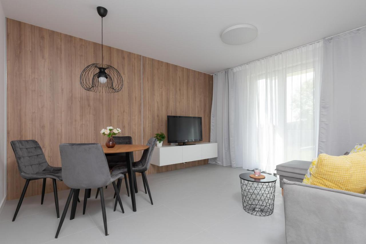 Nowe Bemowo Apartment By Renters Warsaw Exterior photo